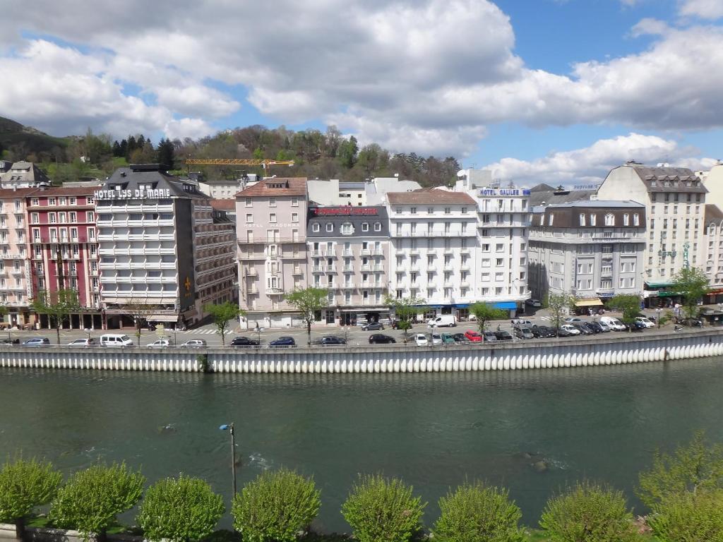 Grand Hotel D'Espagne Lourdes Exterior foto